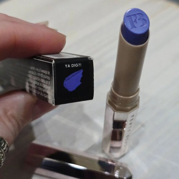Fenty Beauty “Mattemoiselle” Lipstick – Ya Dig?! Blue, Plush Matte Finish, 1.7g - Picture 6 of 9